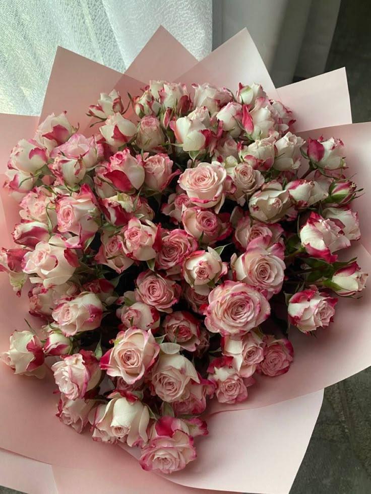 Corporate meeting room with carefully timed floral arrangements that maintain elegance throughout business hours